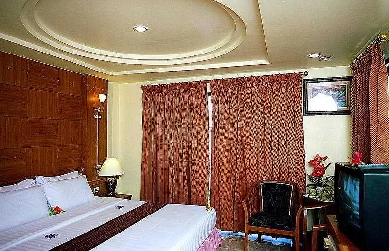 Phi Phi Hotel