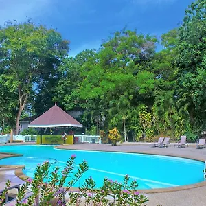 3* Üdülőközpont Bayview