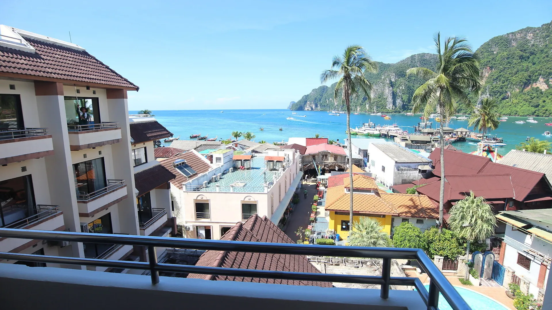 ***  Phi Phi Hotel Thailand